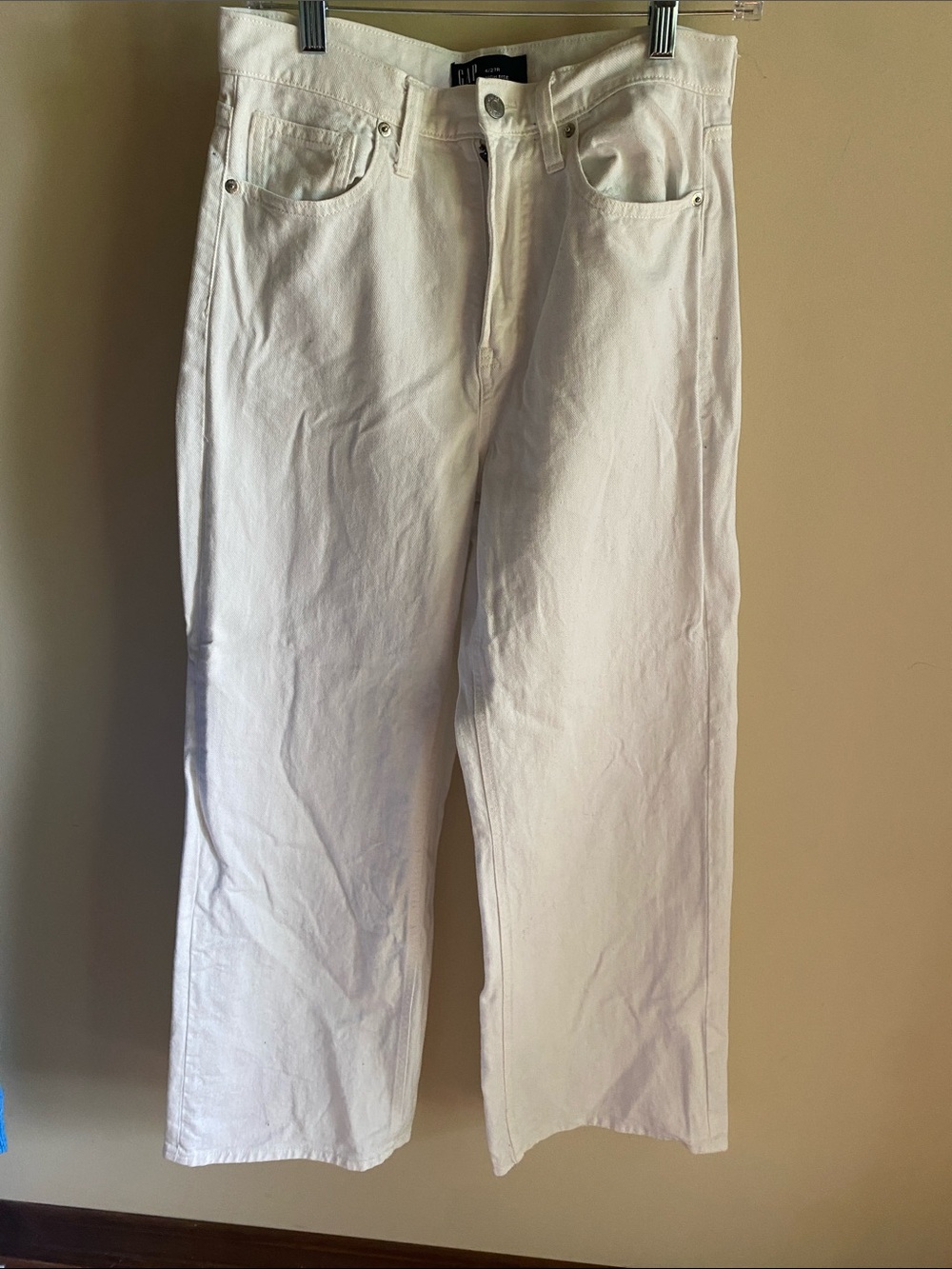 GAP White High-Rise Wide-Leg Jeans